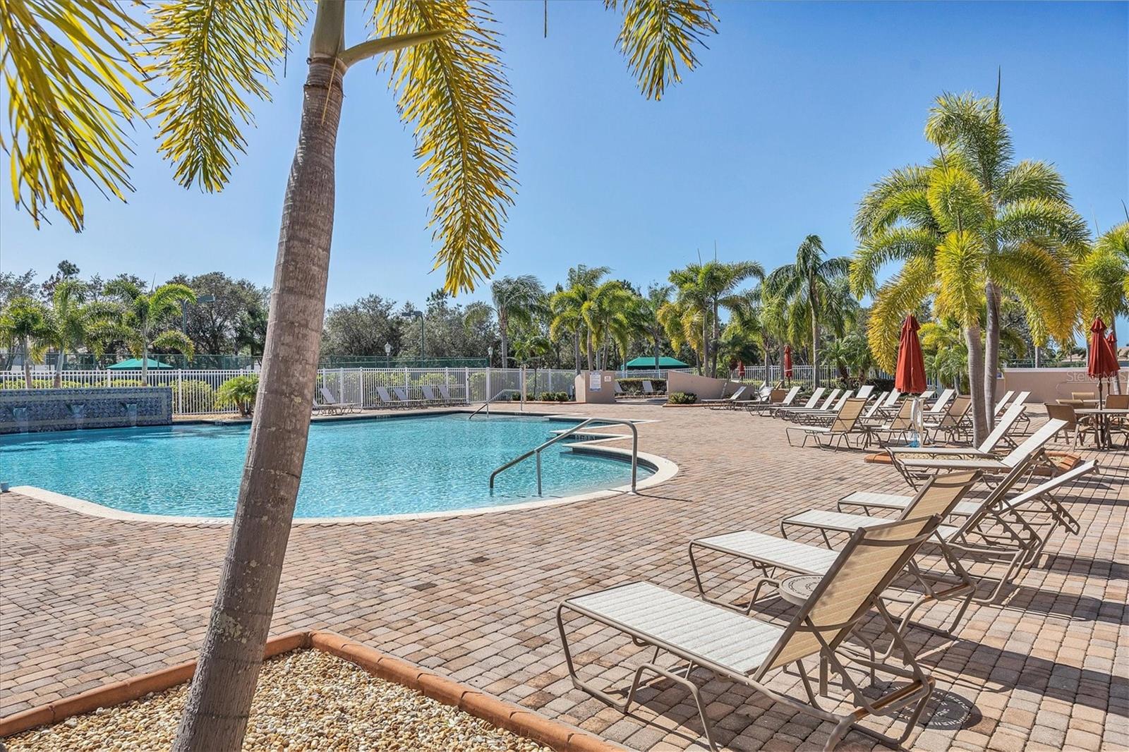 CASCADES AT SARASOTA PH V - Residential
