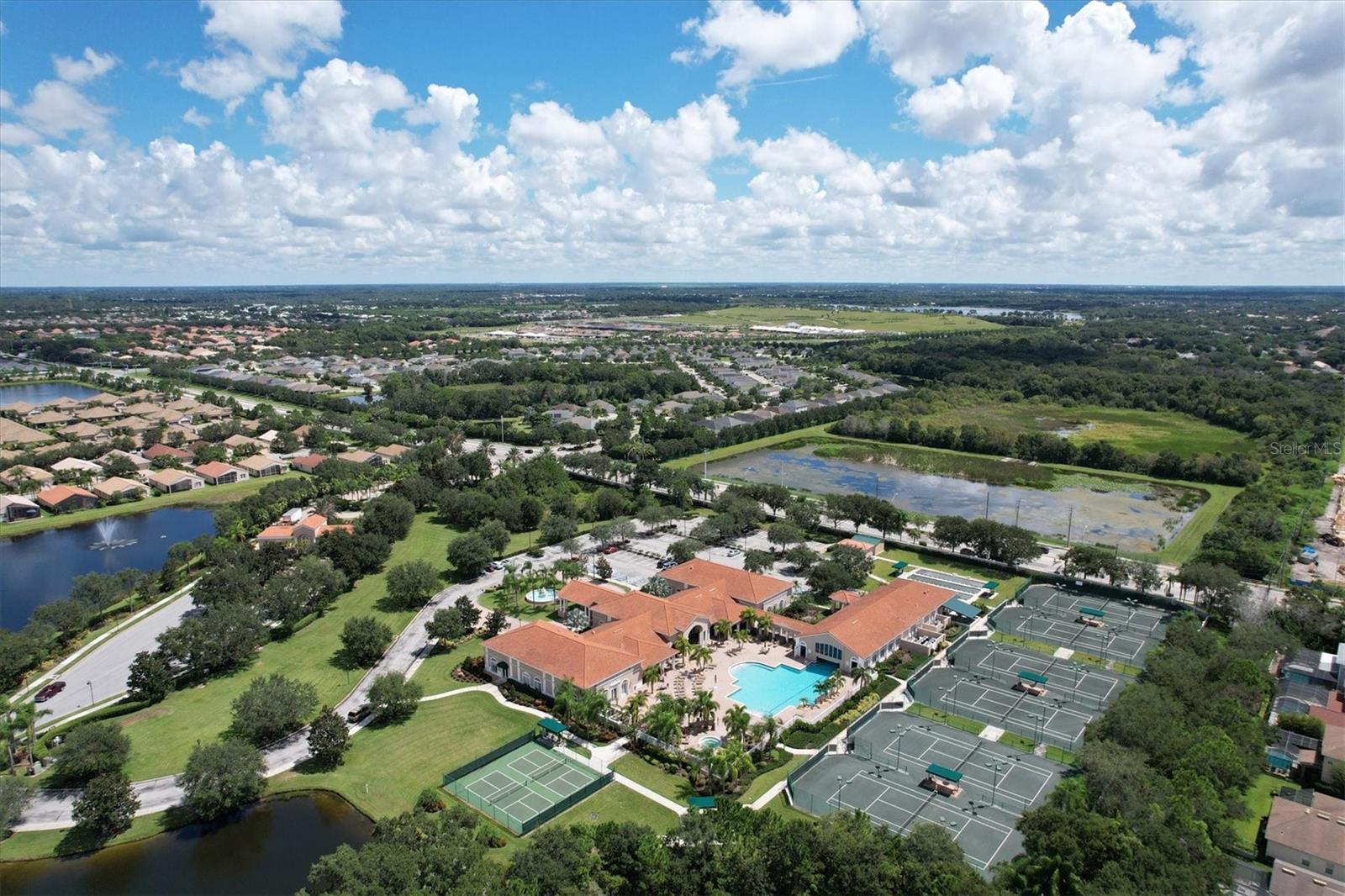 CASCADES AT SARASOTA PH V - Residential