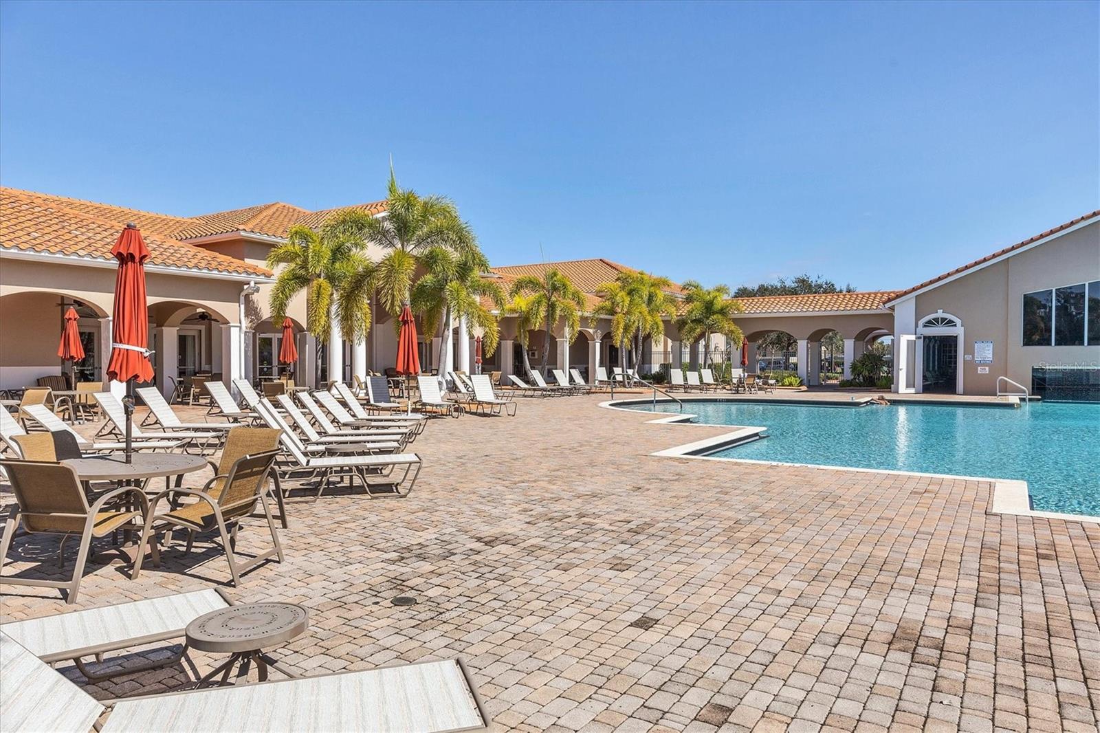 CASCADES AT SARASOTA PH V - Residential