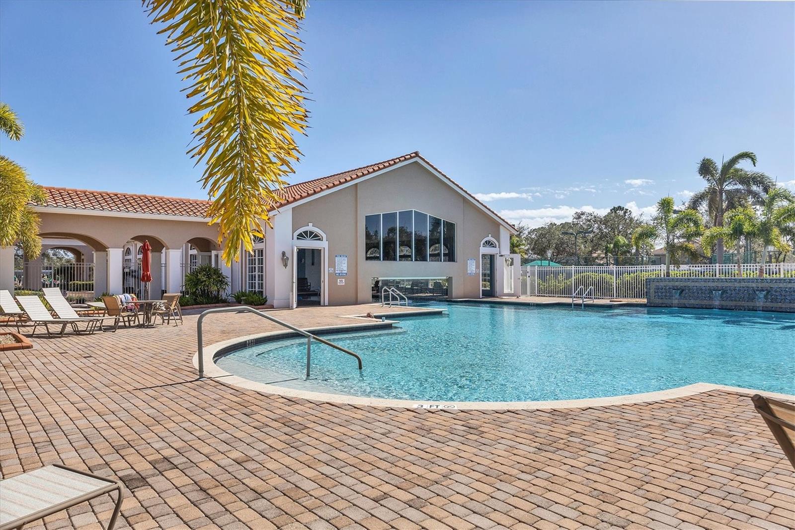 CASCADES AT SARASOTA PH V - Residential