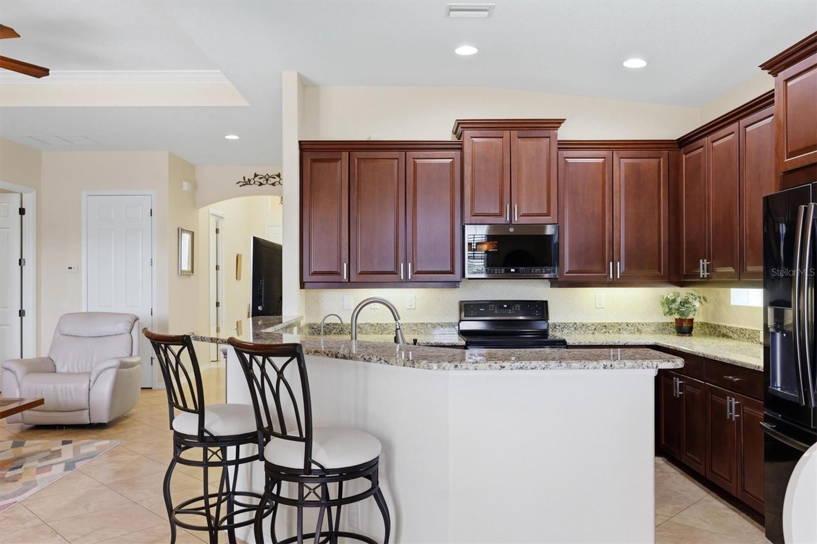 CASCADES AT SARASOTA PH V - Residential