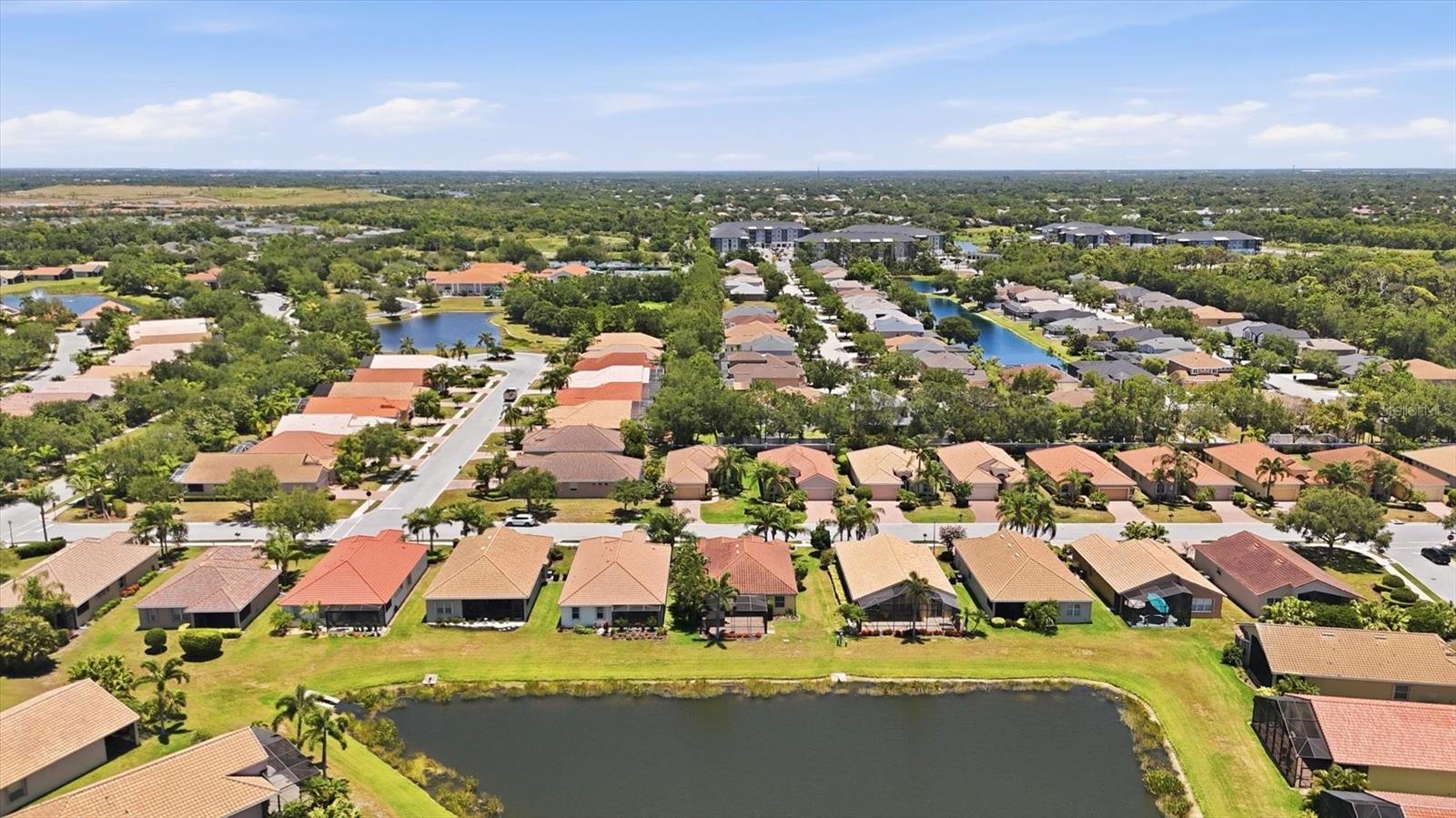 CASCADES AT SARASOTA PH V - Residential