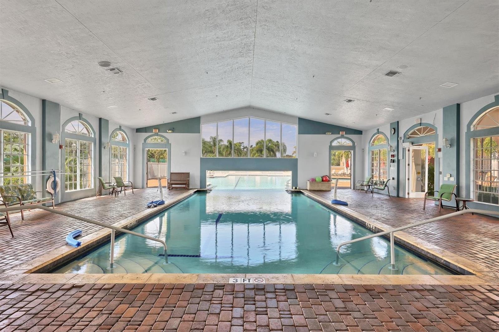 CASCADES AT SARASOTA PH V - Residential
