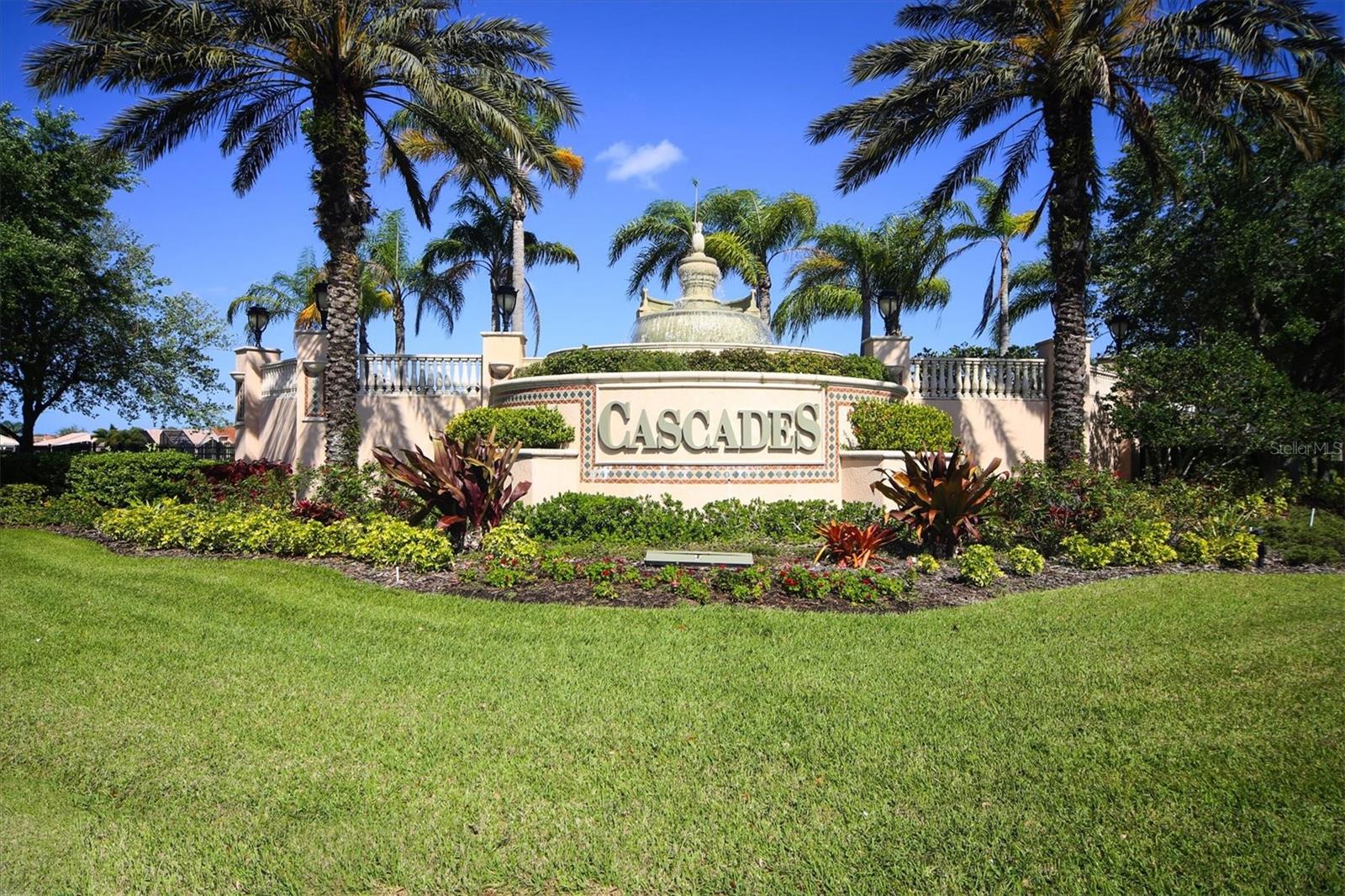 CASCADES AT SARASOTA PH V - Residential