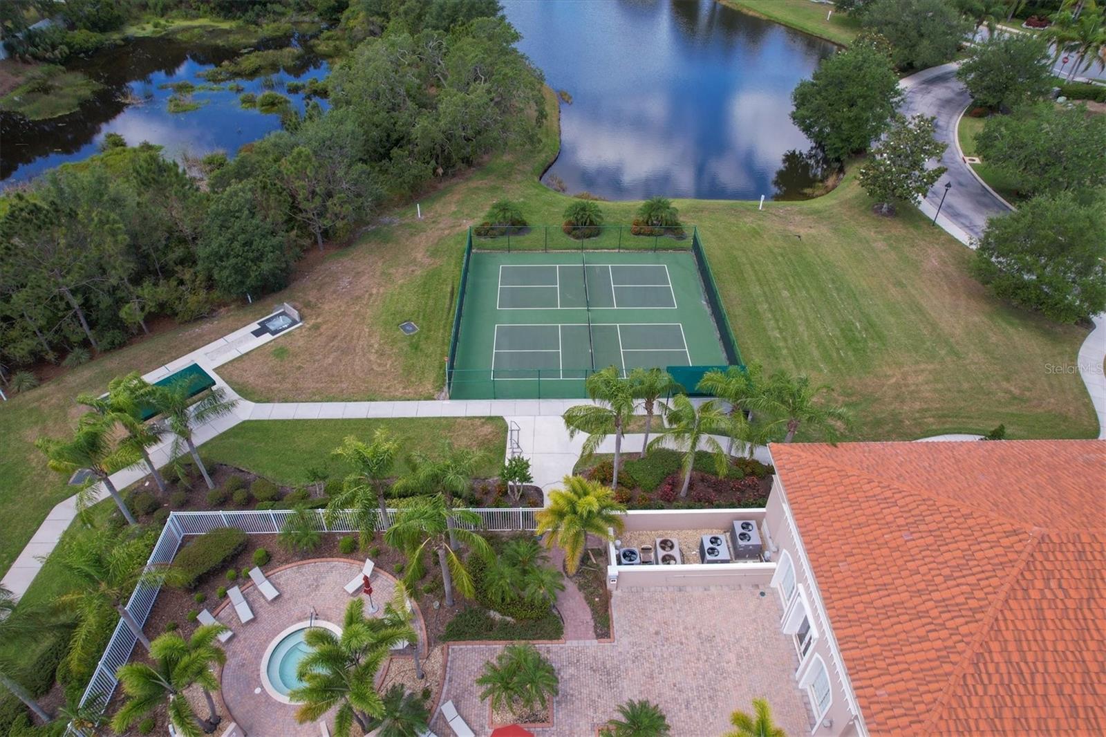 CASCADES AT SARASOTA PH V - Residential