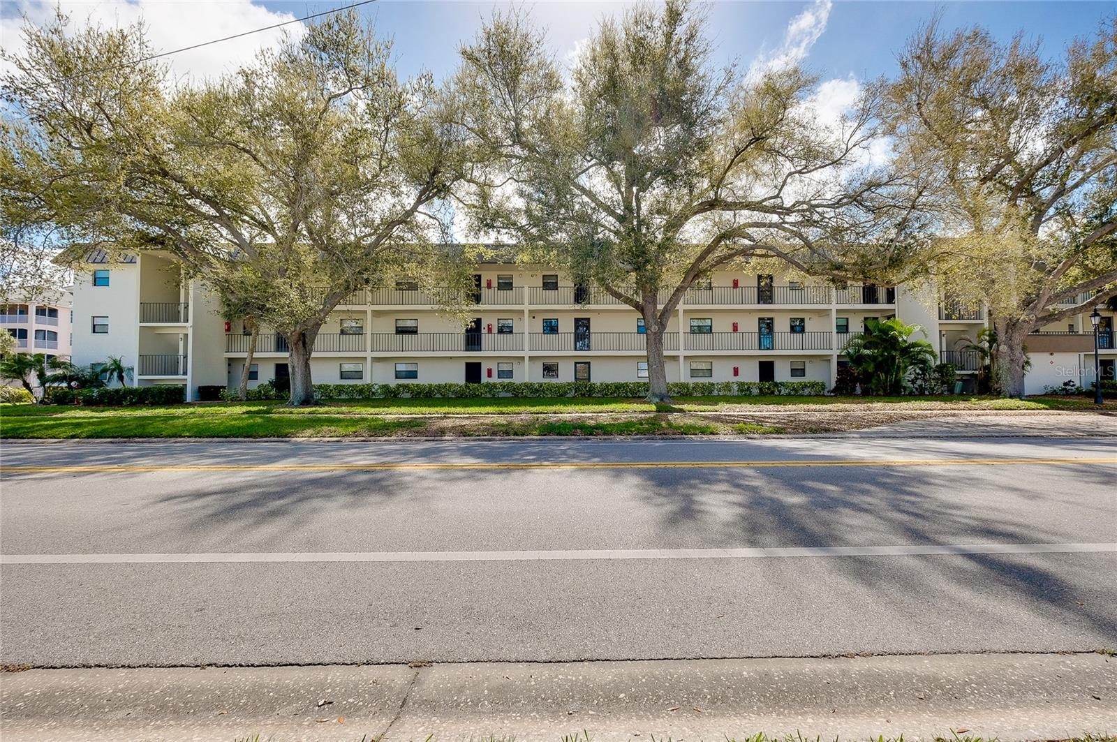 VILLA D ESTE SEC B - Residential