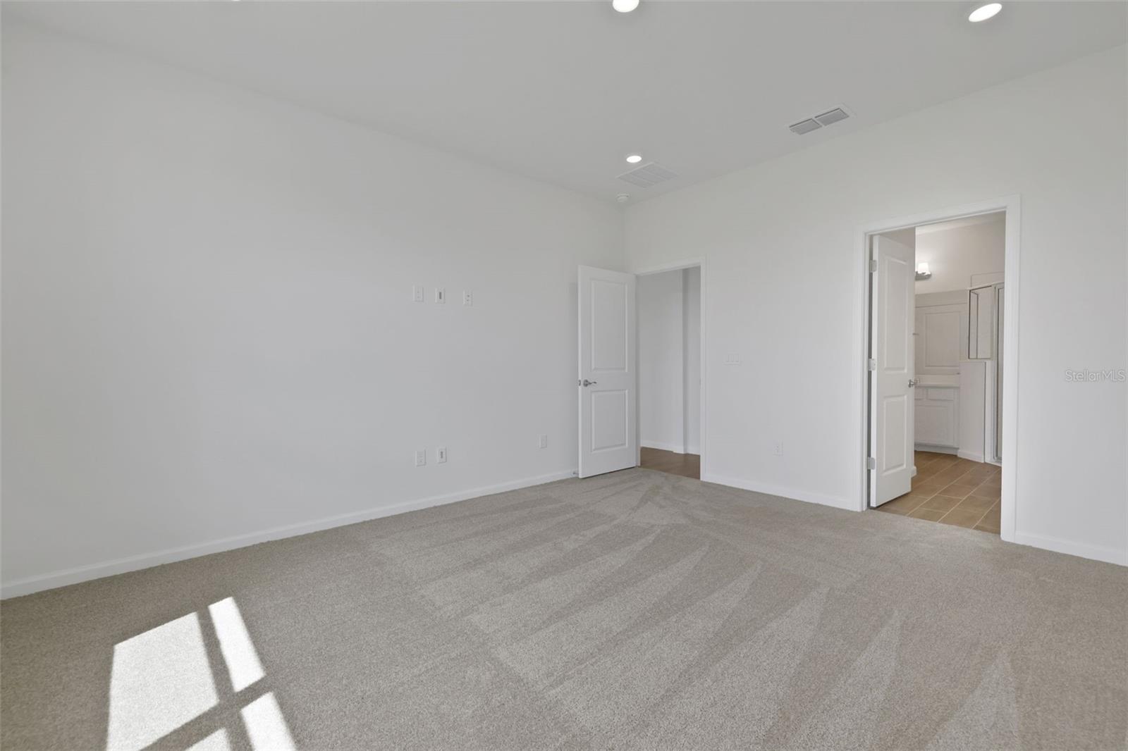 BRYSTOL NORTH AT WYLDER - Residential