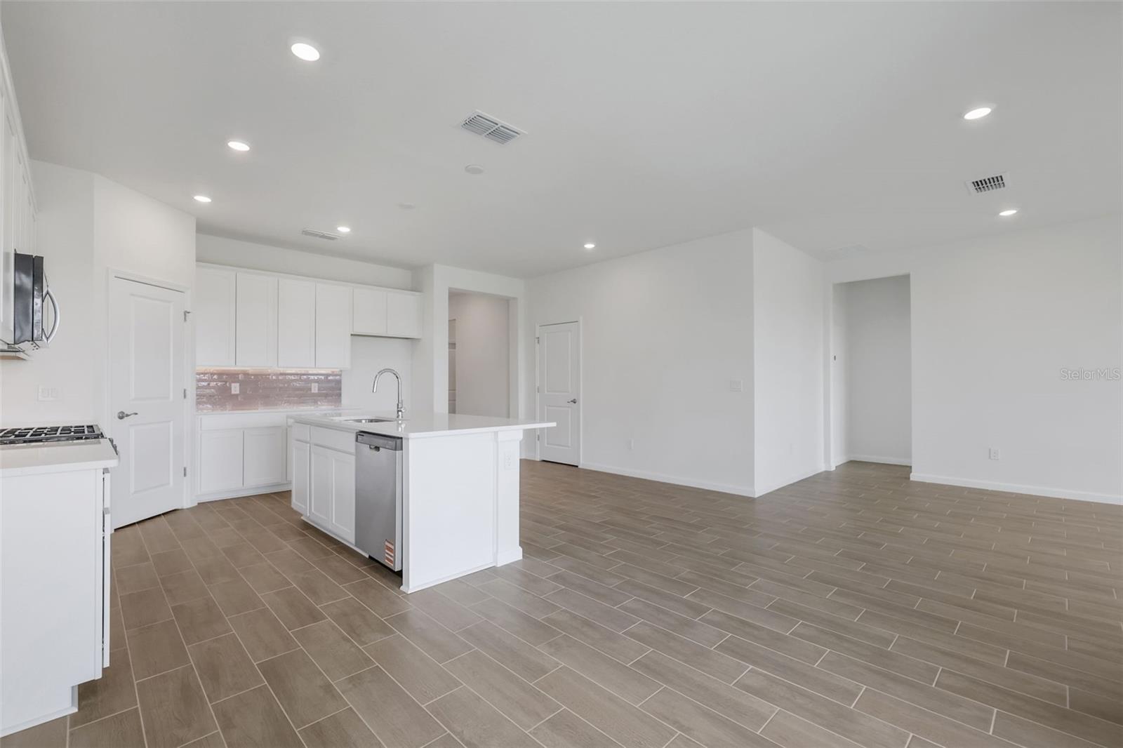 BRYSTOL NORTH AT WYLDER - Residential