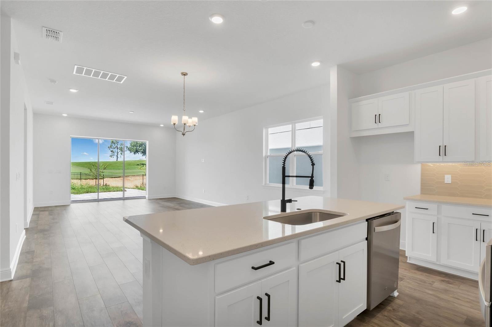 BELLA COLLINA - Residential