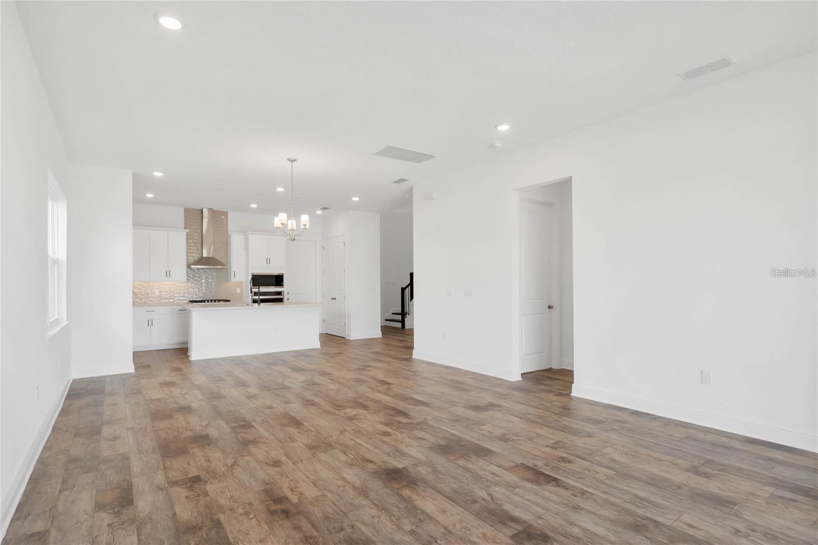 BELLA COLLINA - Residential