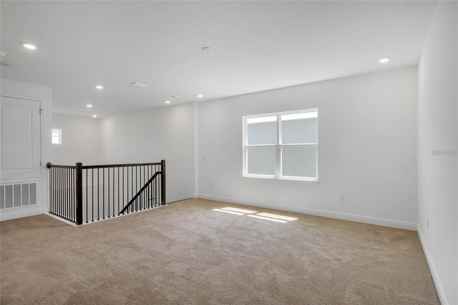 BELLA COLLINA - Residential