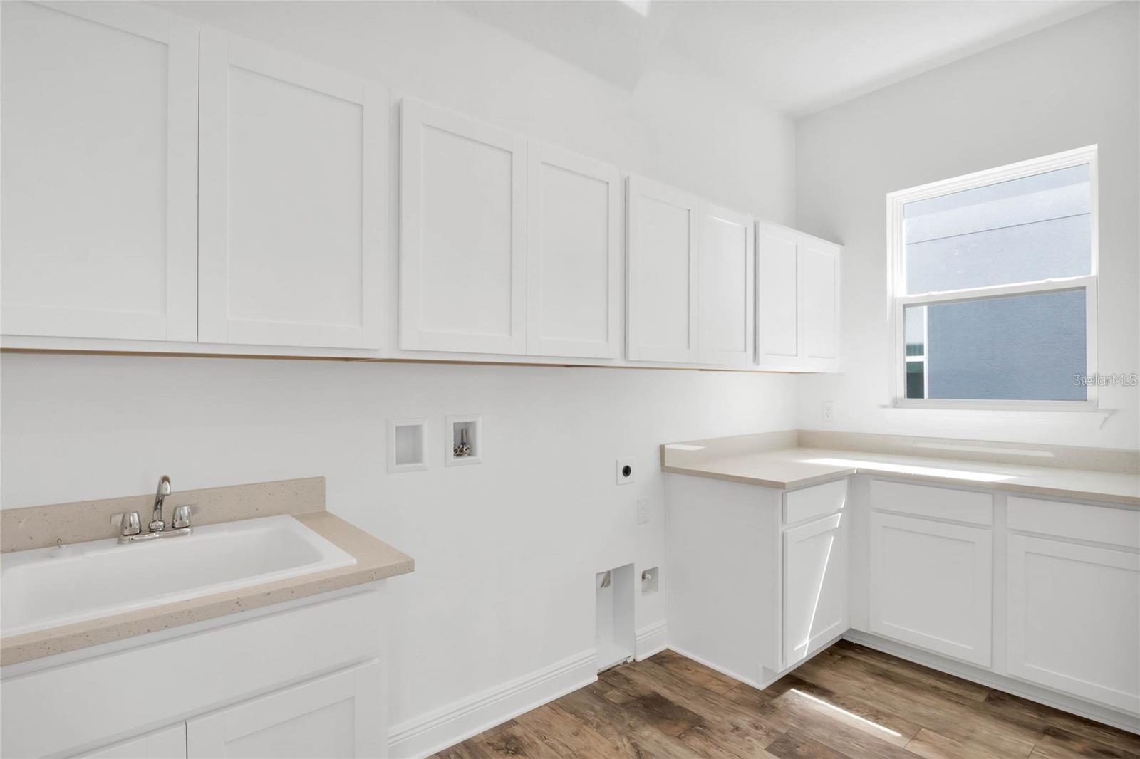 BELLA COLLINA - Residential
