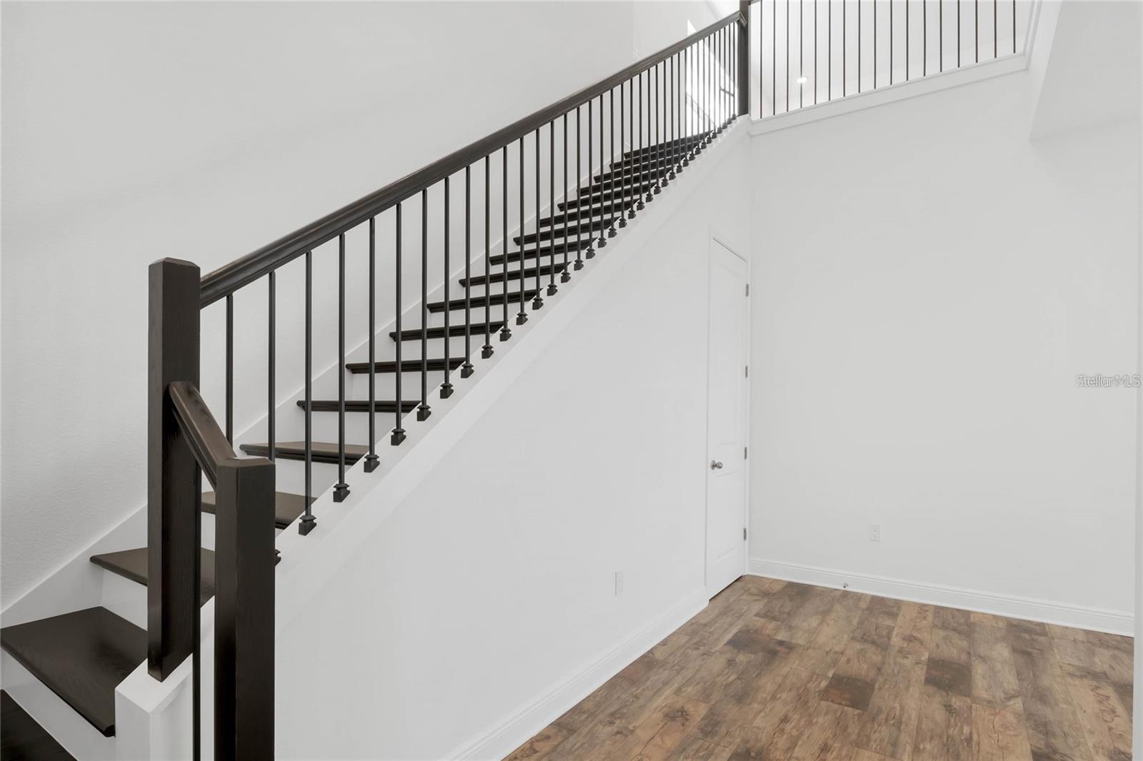 BELLA COLLINA - Residential