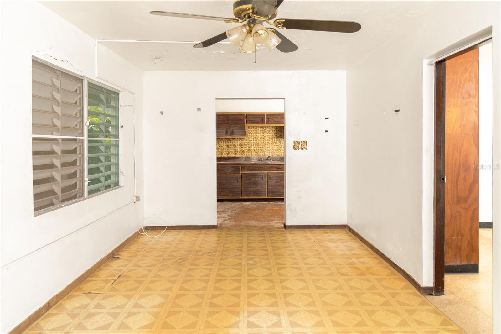 COM. ESPERANZA - Residential