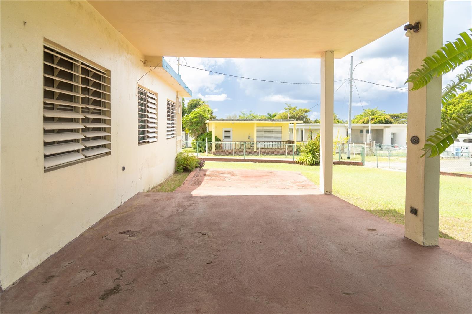 COM. ESPERANZA - Residential
