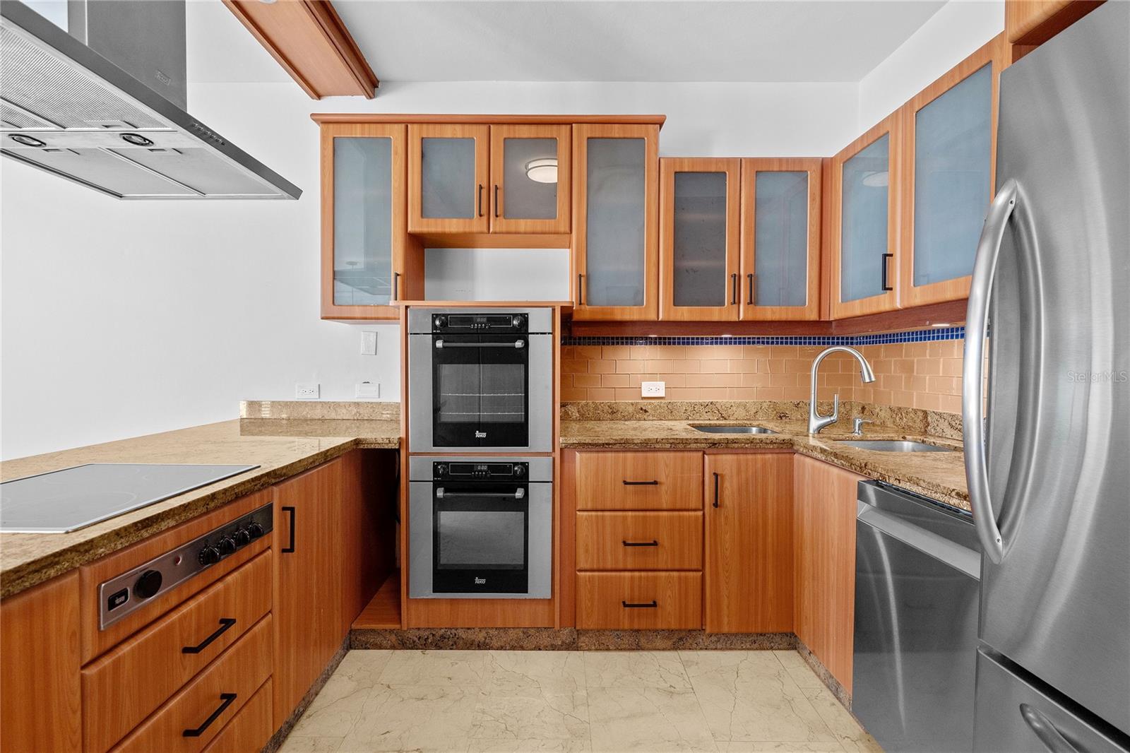 ANDREA'S COURT - Residential Lease