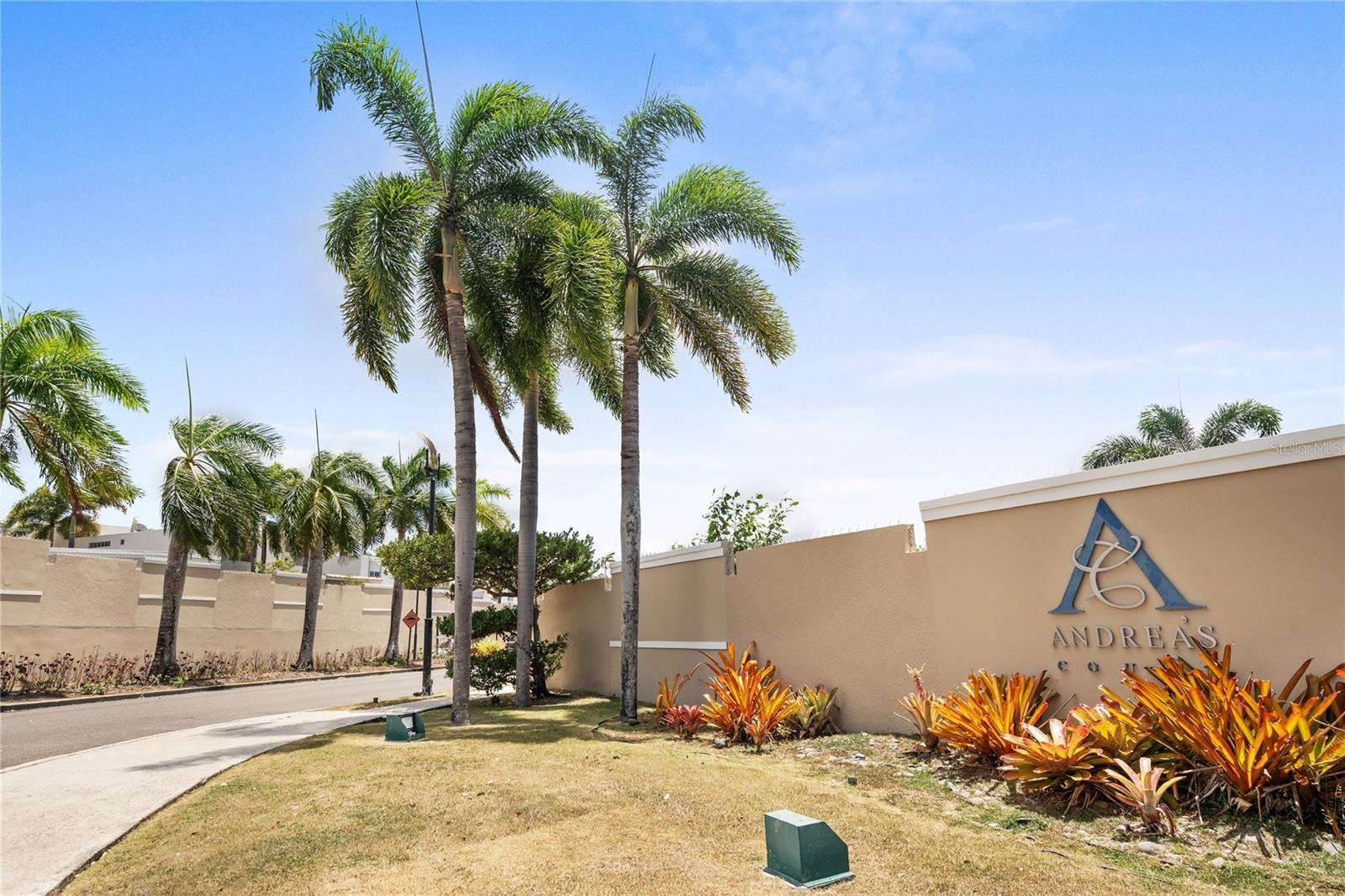 ANDREA'S COURT - Residential Lease