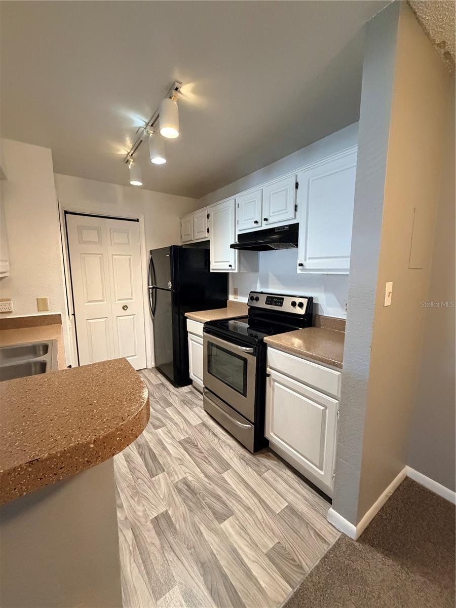 REGENCY GARDENS - Residential