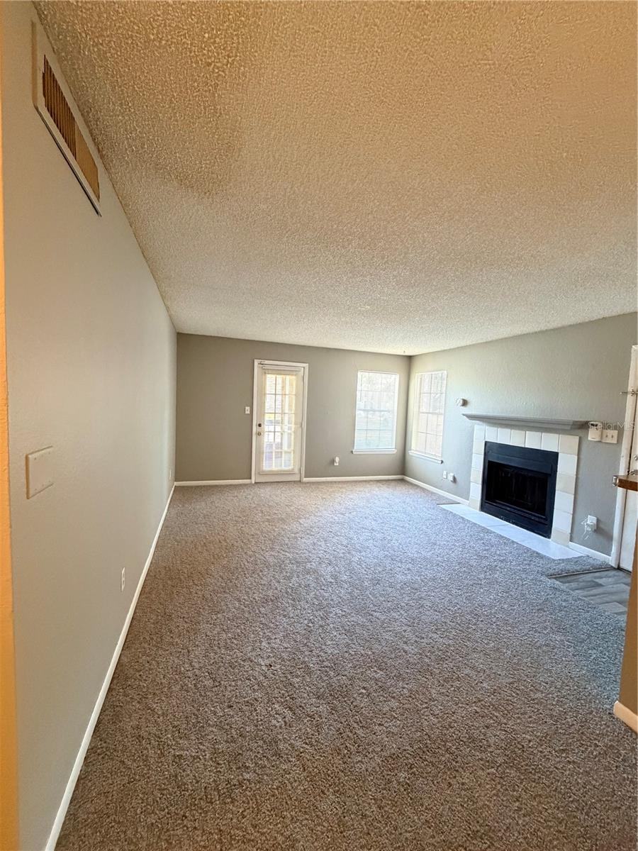 REGENCY GARDENS - Residential
