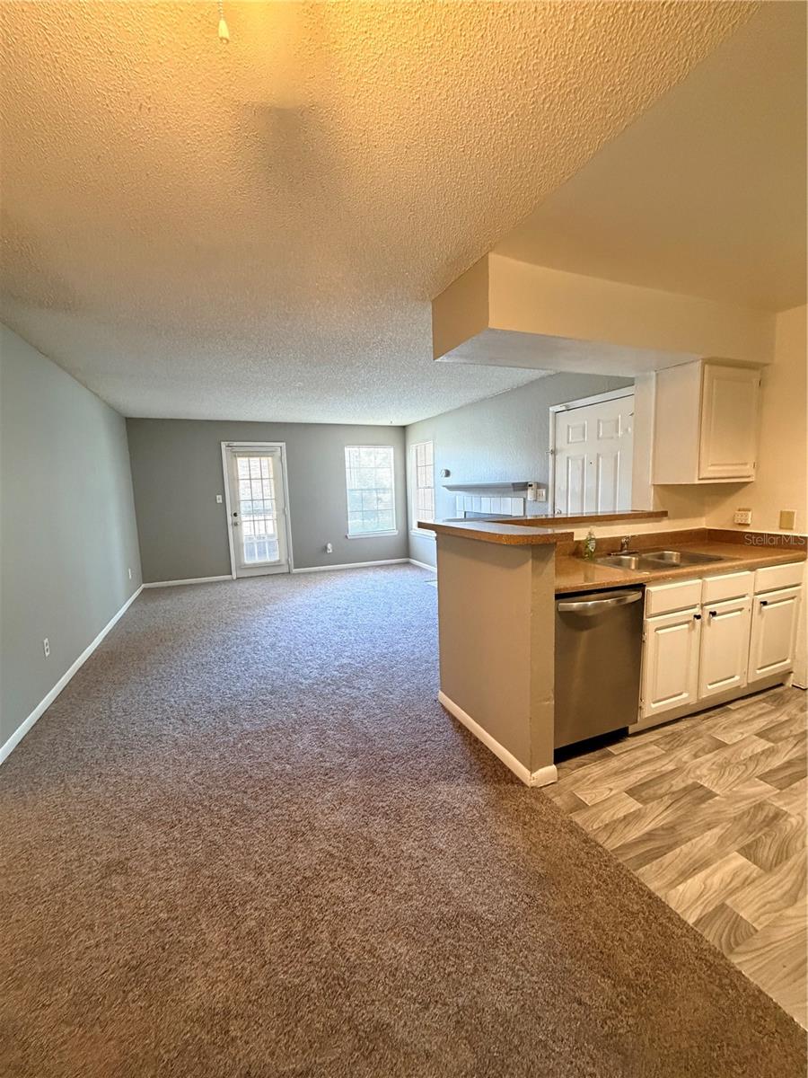REGENCY GARDENS - Residential