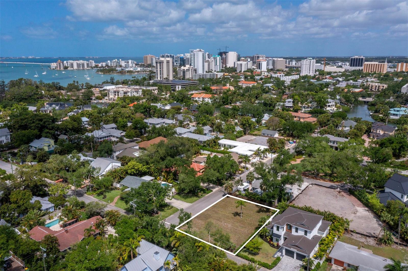 Outstanding opportunity to build your dream home in an ideal location. Situated on an 80’ x 110’ corner lot in one of the most desirable areas of Hudson Bayou, this property has been cleared, graded, and is ready to build. Centrally located between the downtown bayfront and Southside Village, it is also just steps from Pomelo Park and within the highly sought-after Southside Elementary School District. Additionally, the adjacent property at 1717 Alta Vista is also for sale, offering the rare opportunity to purchase both properties and create an estate-sized homesite.