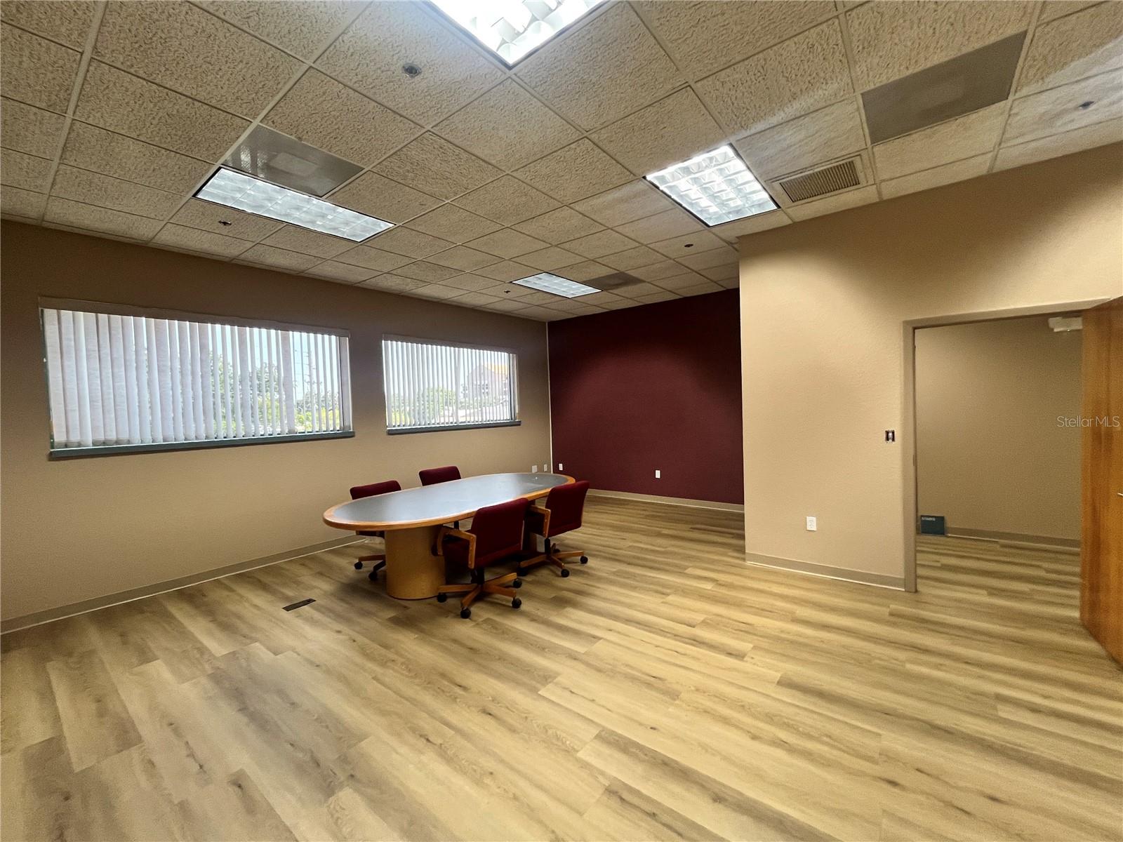 CALDWELLS SUB - Commercial Lease