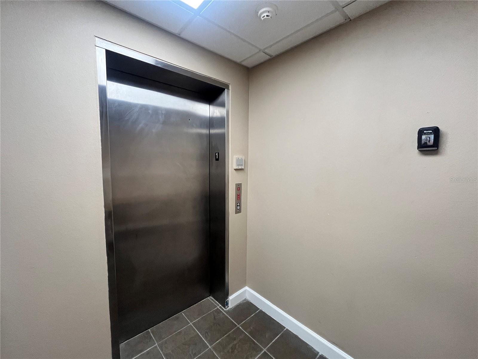 CALDWELLS SUB - Commercial Lease