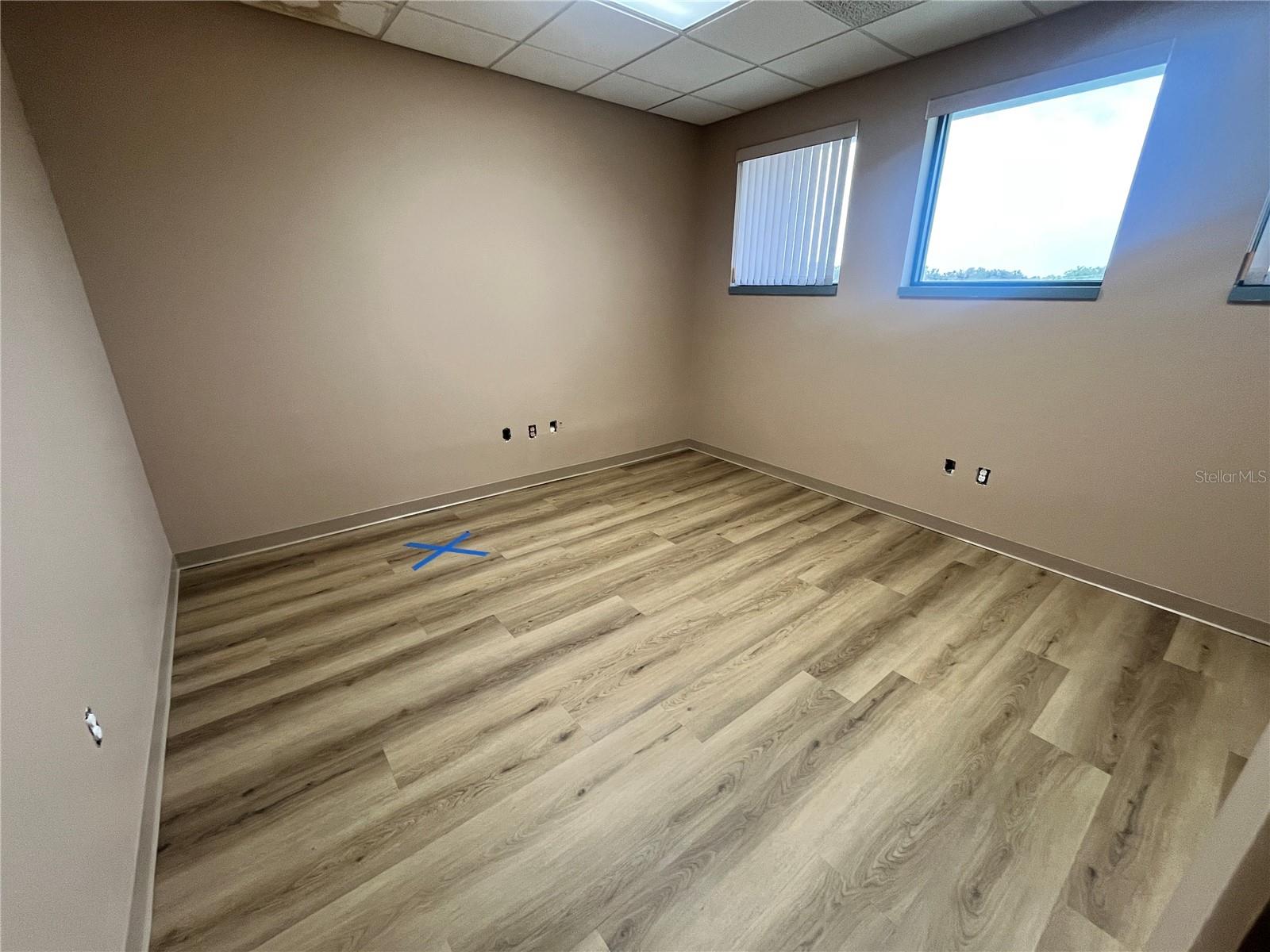 CALDWELLS SUB - Commercial Lease