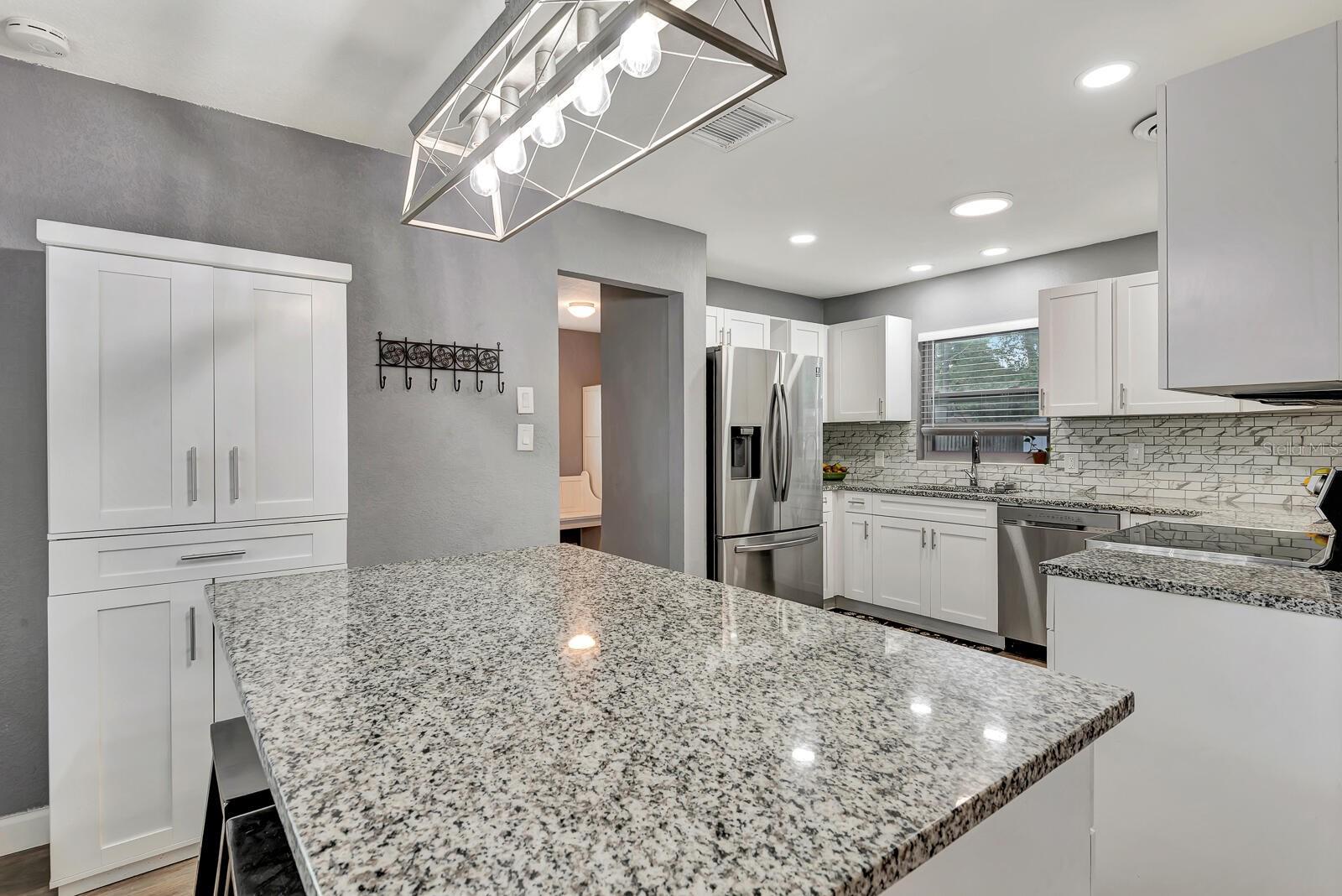 COLLEGE HEIGHTS - Residential