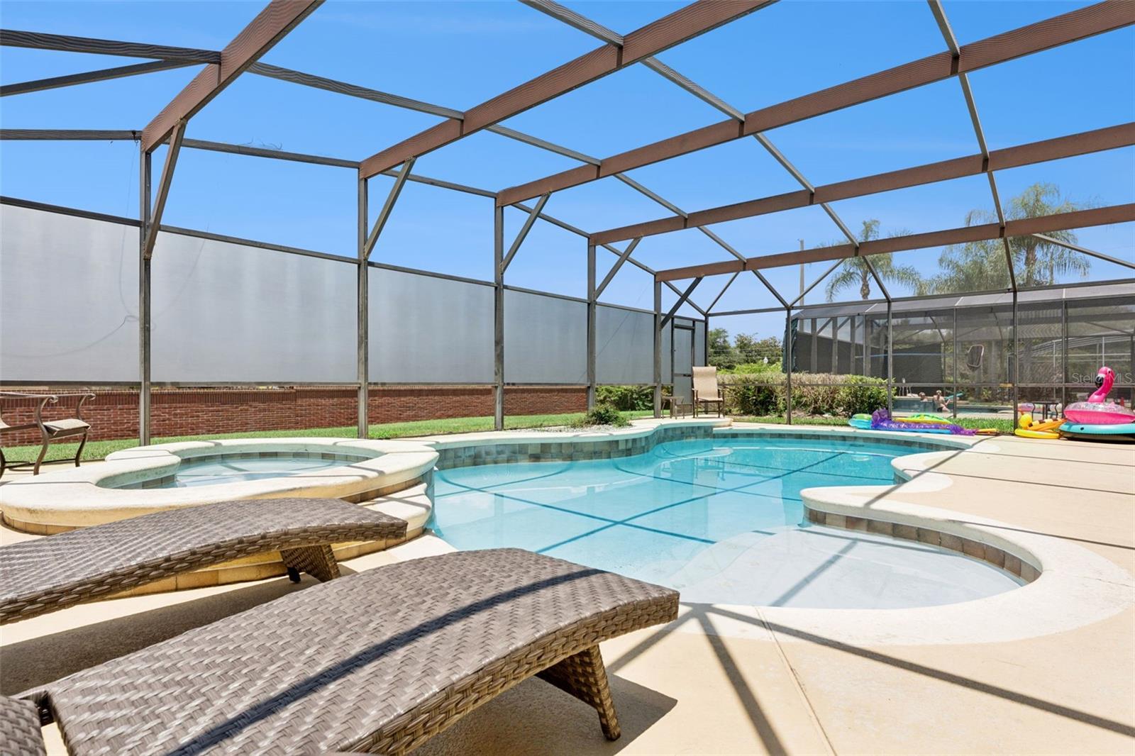 WYNDHAM POINTE - Residential