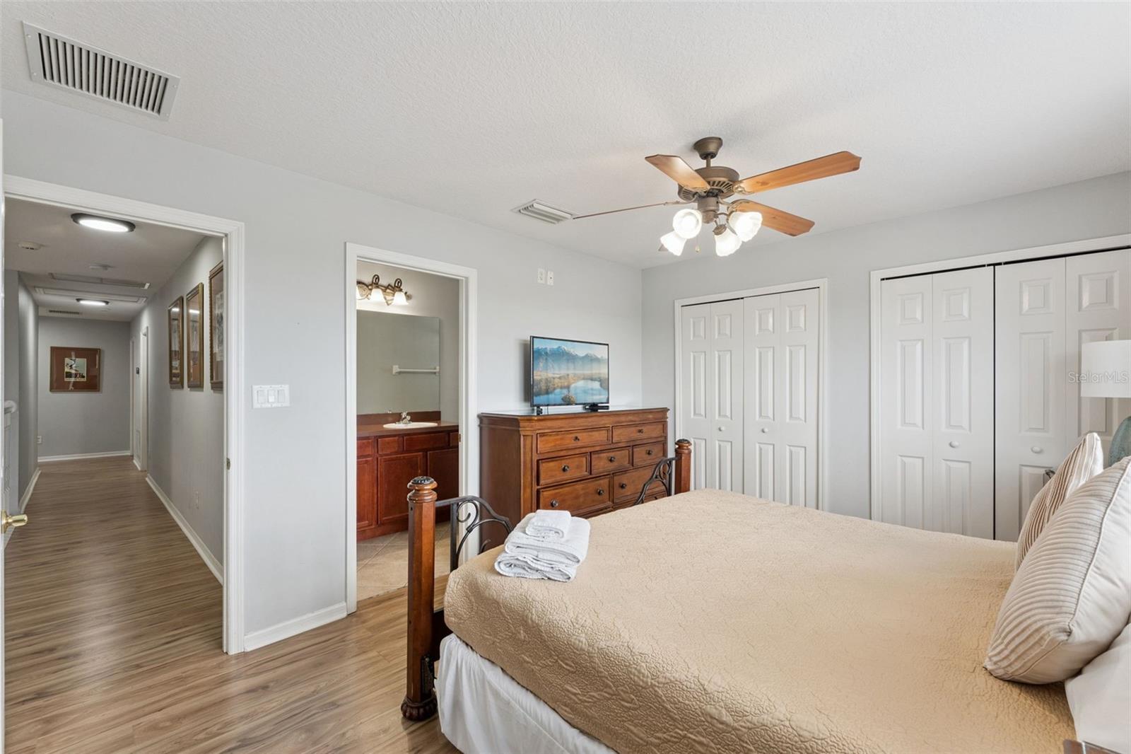 WYNDHAM POINTE - Residential