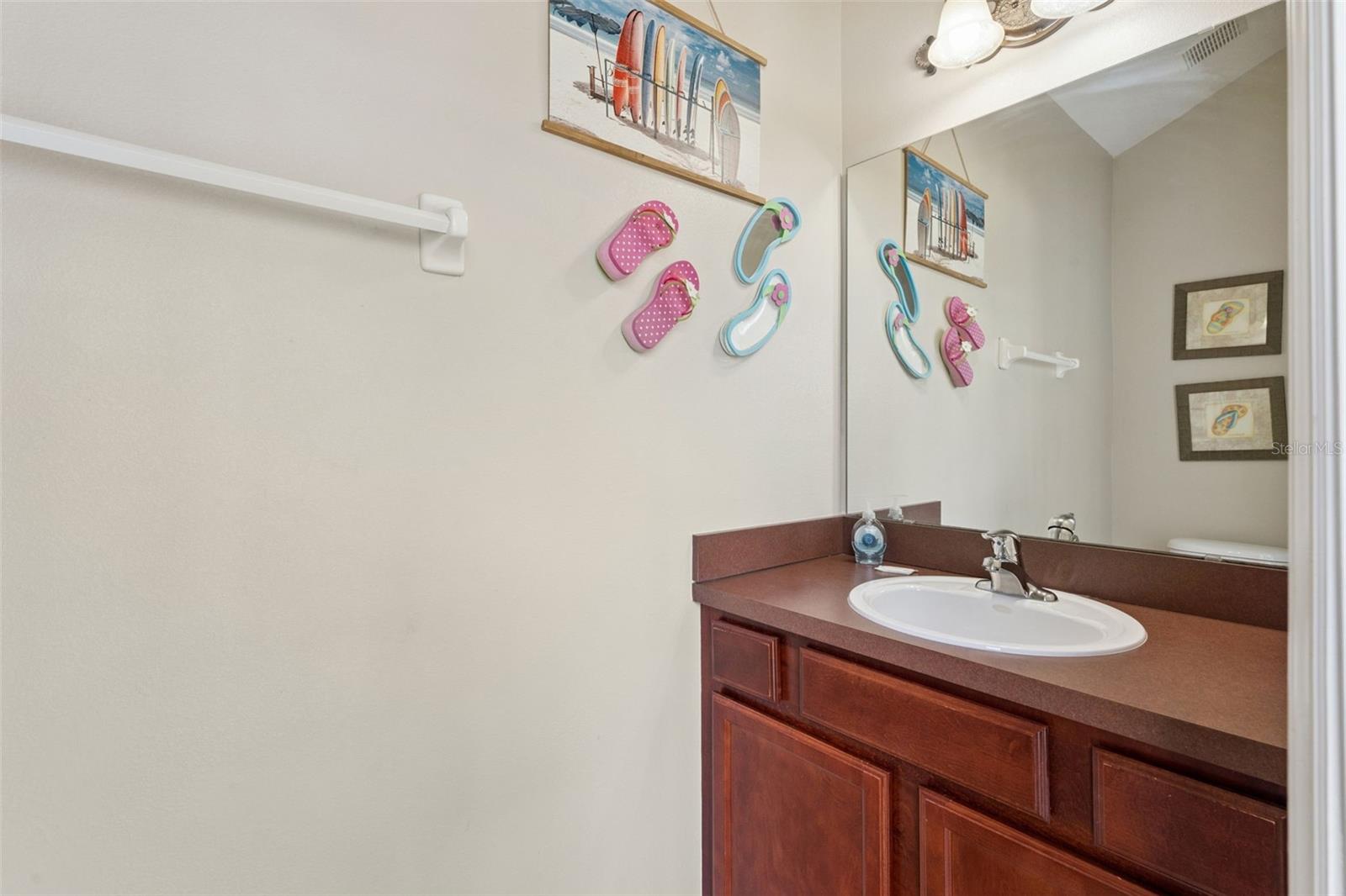 WYNDHAM POINTE - Residential