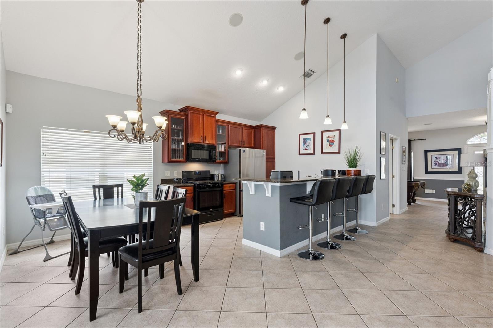 WYNDHAM POINTE - Residential