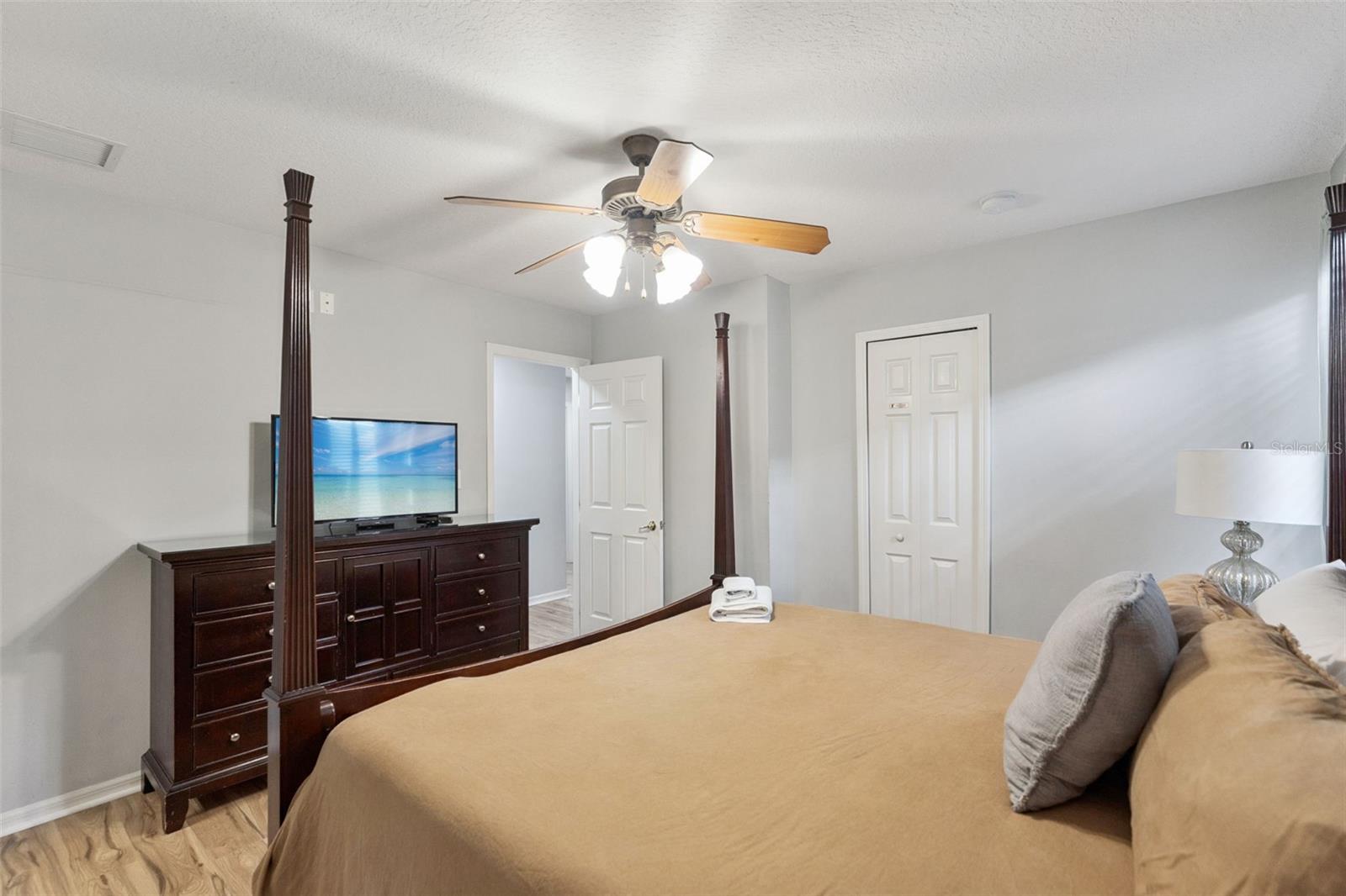 WYNDHAM POINTE - Residential