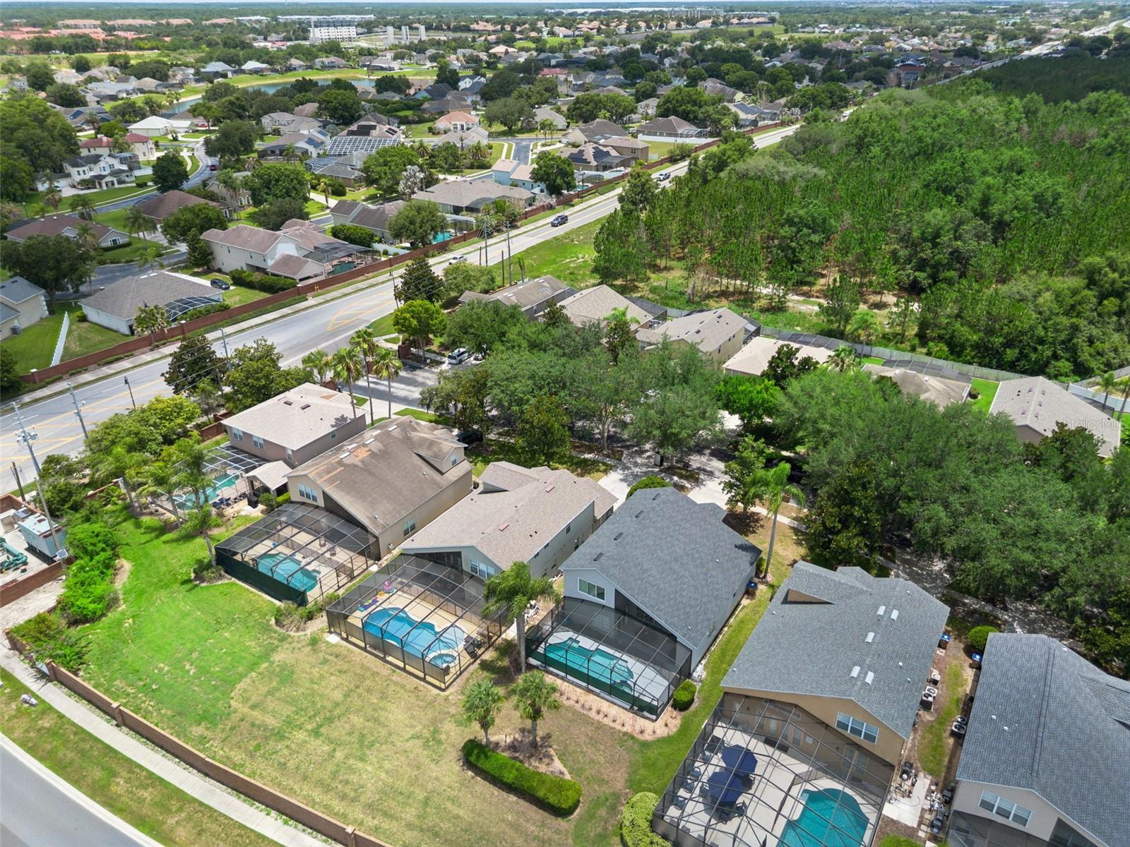 WYNDHAM POINTE - Residential