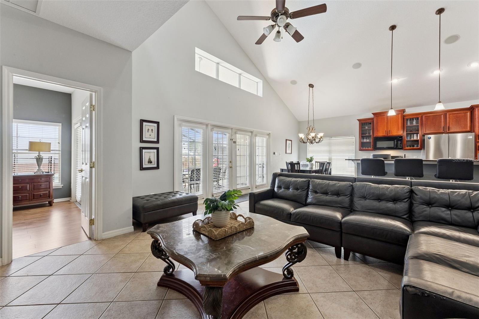 WYNDHAM POINTE - Residential