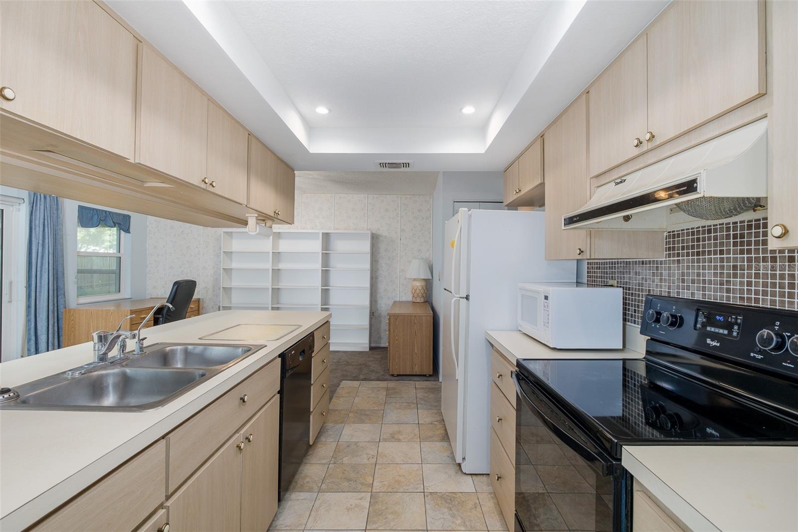 SAN CLEMENTE VILLAGE - Residential