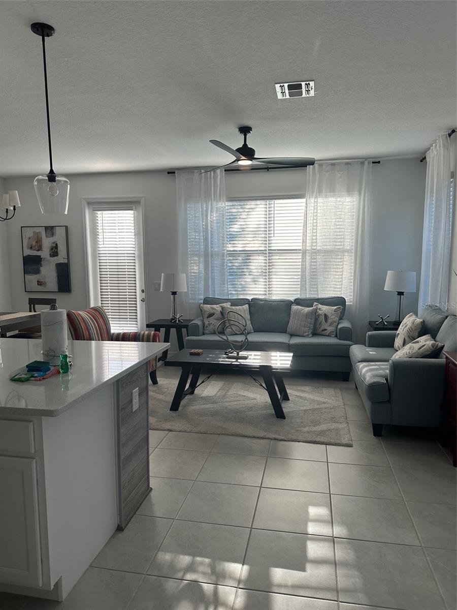 FESTIVAL PH 4 - Residential