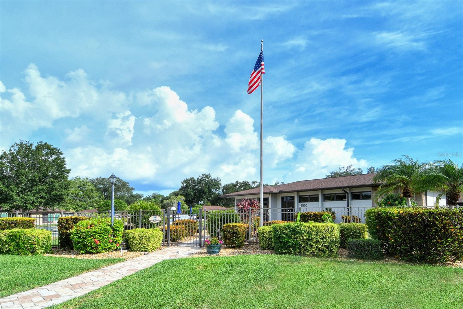 CAMBRIDGE VILLAGE WEST - Residential