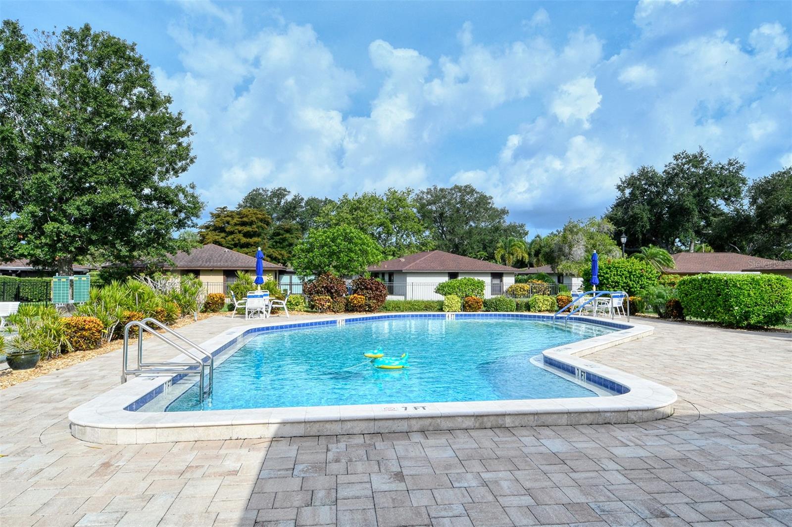 CAMBRIDGE VILLAGE WEST - Residential