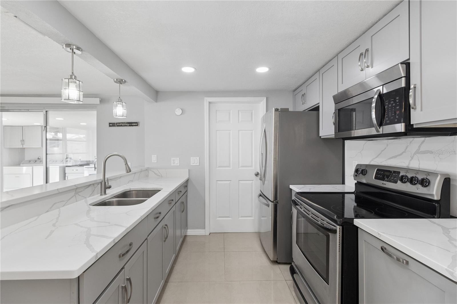 SAN CLEMENTE EAST - Residential