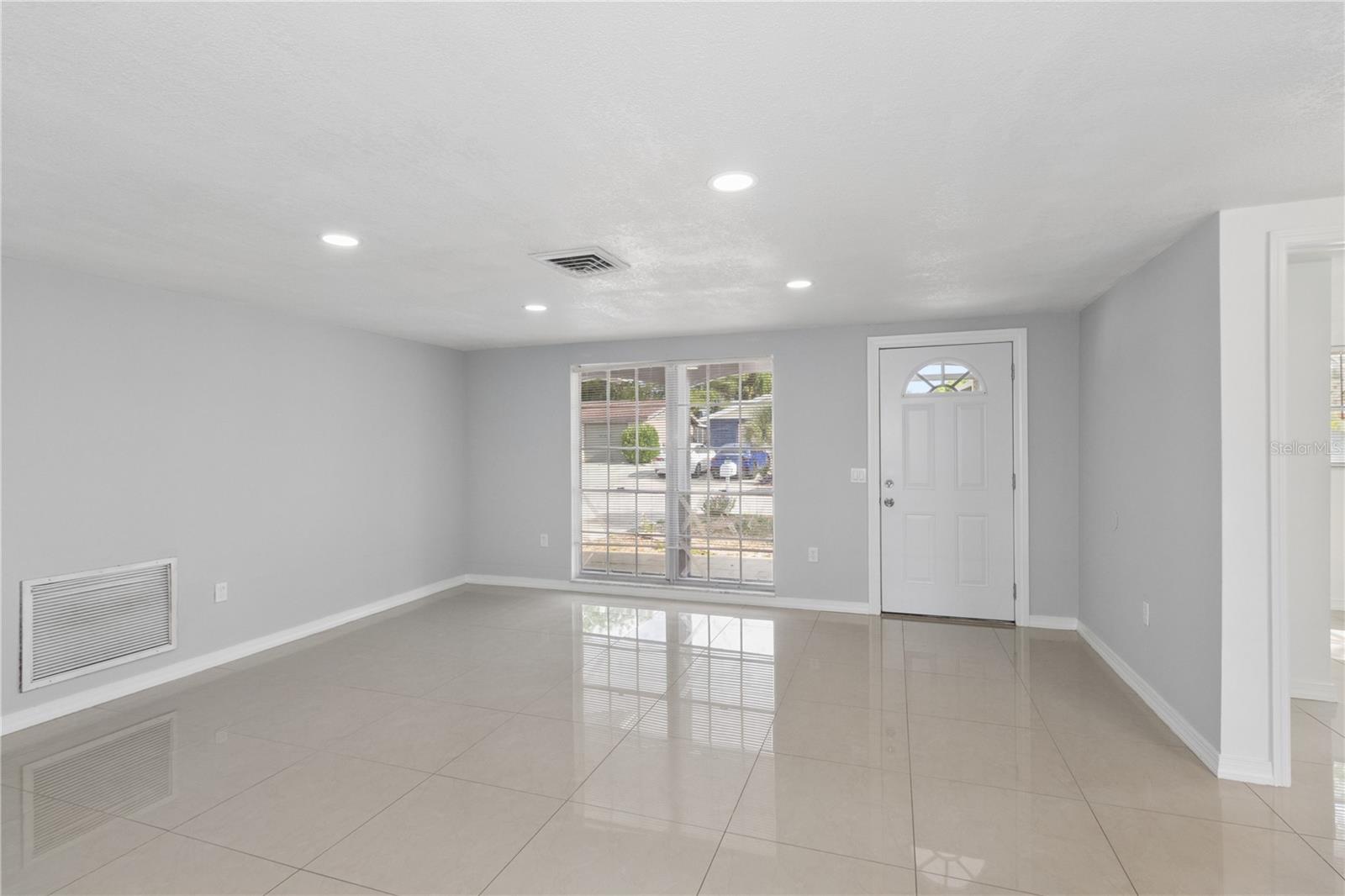 SAN CLEMENTE EAST - Residential