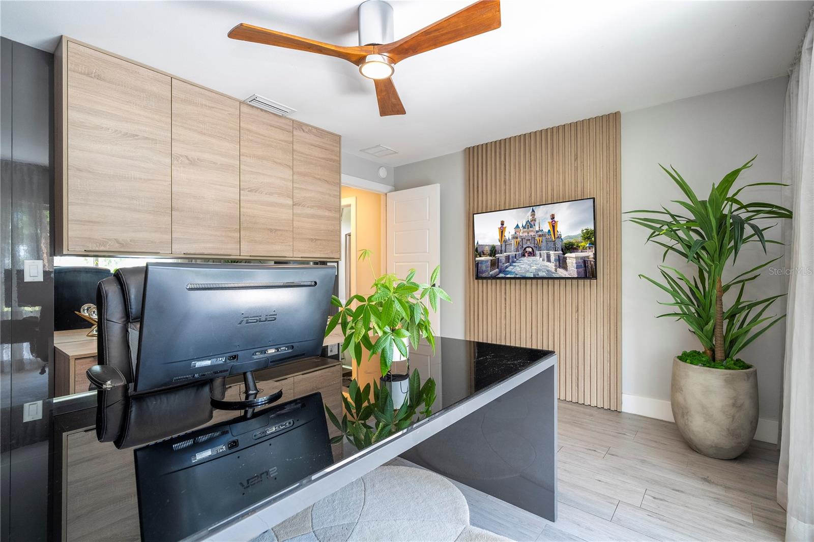 CYPRESS SHORES FIRST ADD - Residential