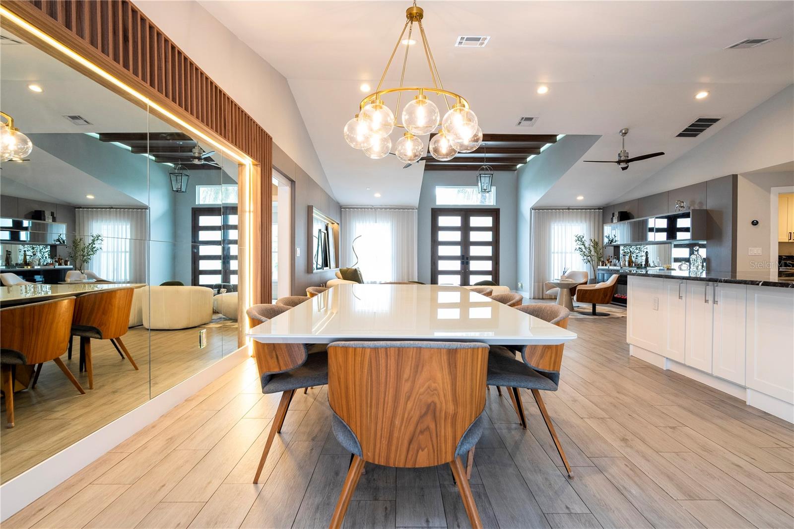CYPRESS SHORES FIRST ADD - Residential