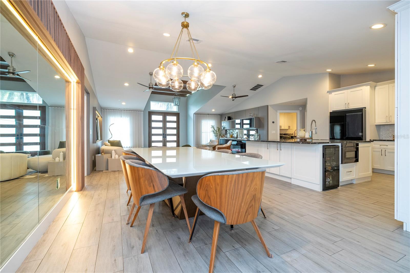 CYPRESS SHORES FIRST ADD - Residential