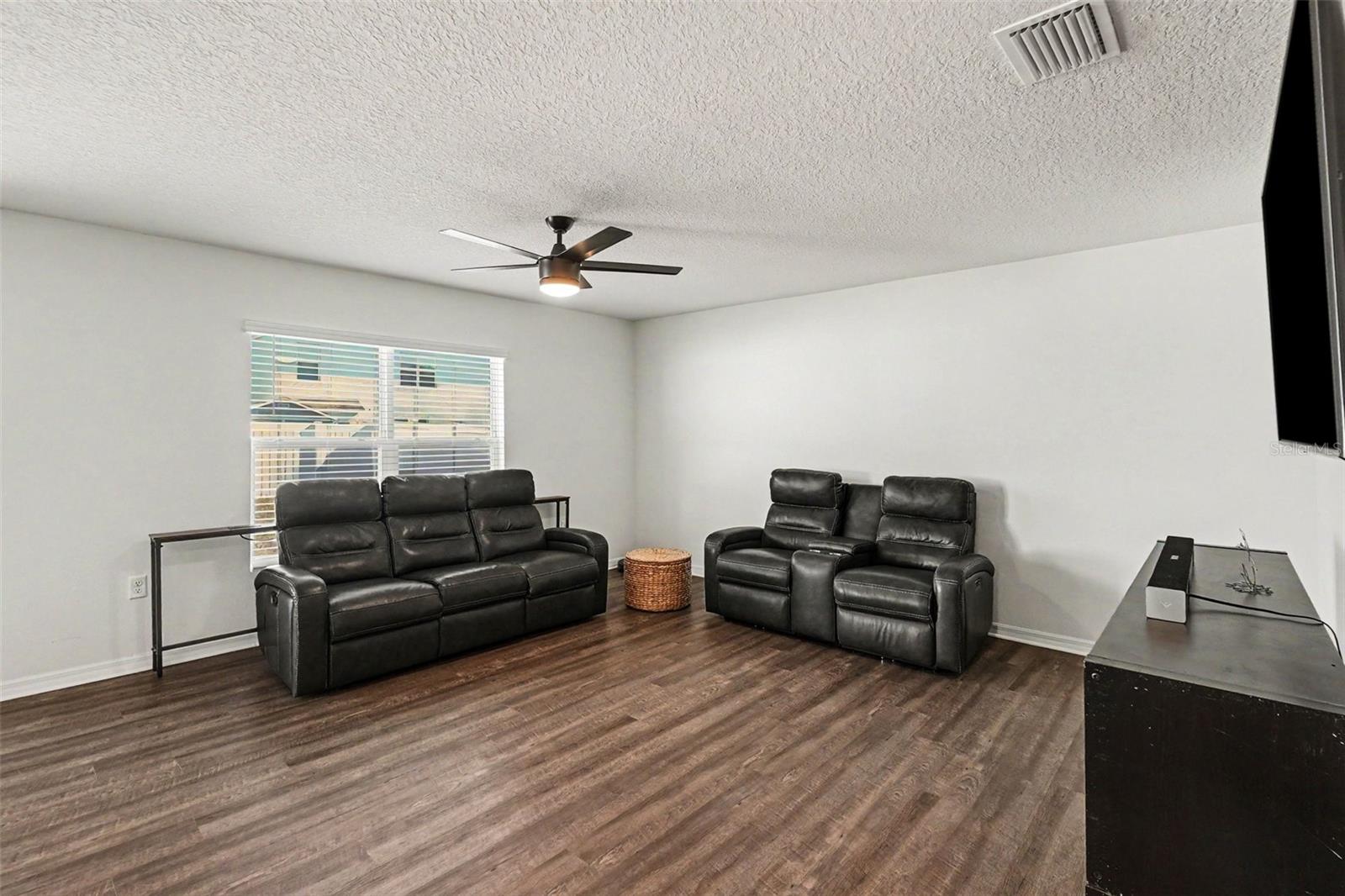 TIMBER CREEK - Residential