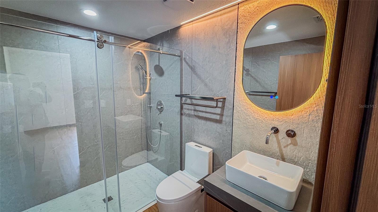 SILVER SPGS SHORES - Residential