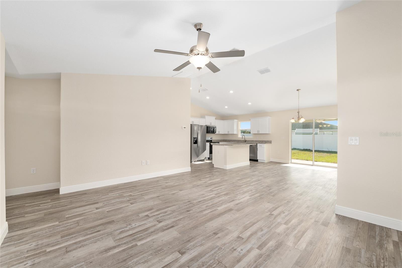 SILVER SPRINGS SHORES UNIT 21 - Residential