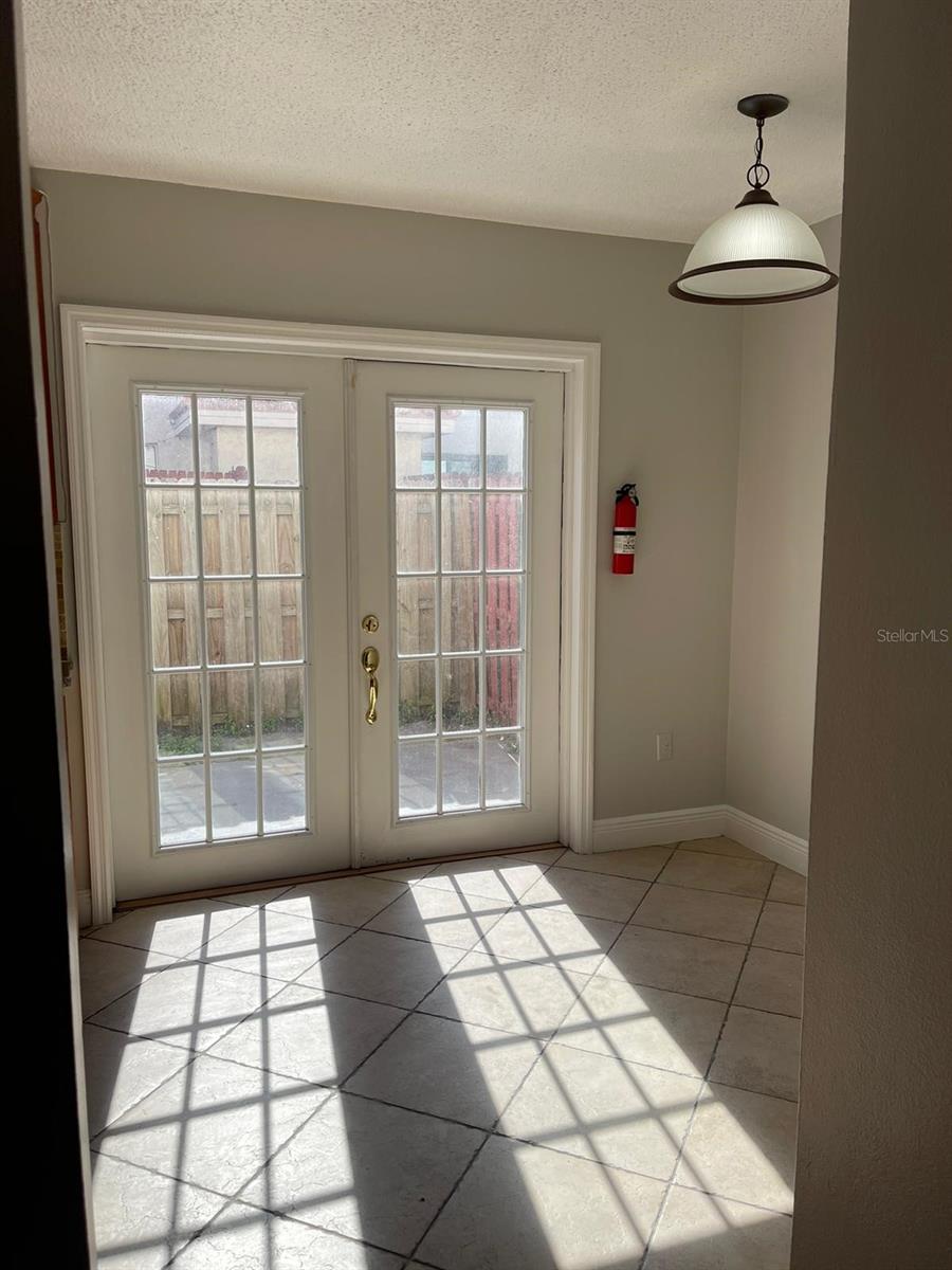 HIDDEN CREEK CONDO PH 08 - Residential Lease