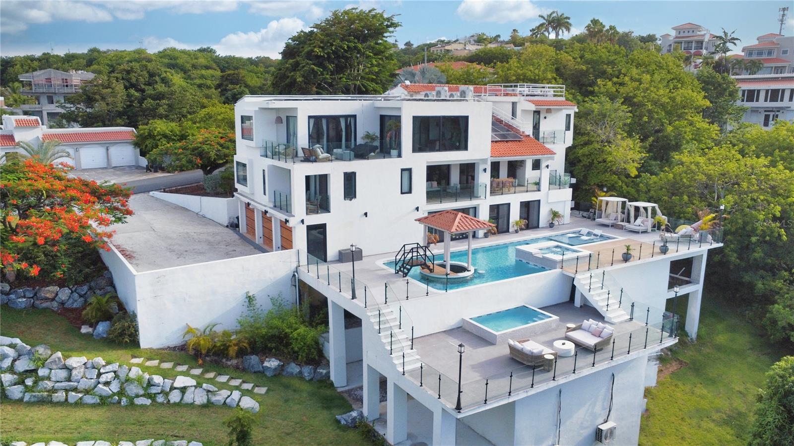 PORT ROAD - Residential
